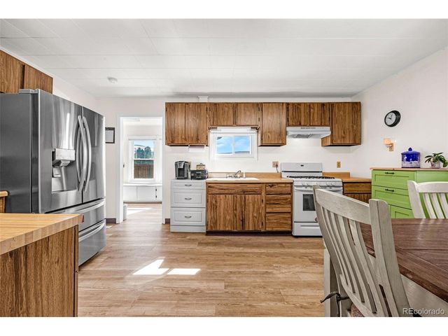223 W Golden Ave, Cripple Creek, CO 80813