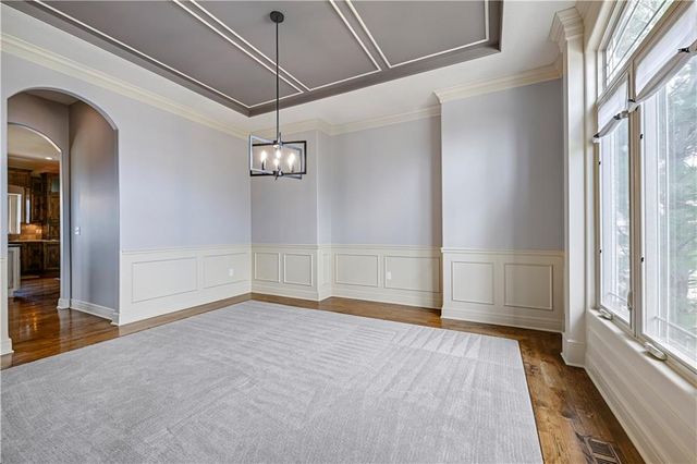 11001 W 163rd Court, Overland Park, KS 66221