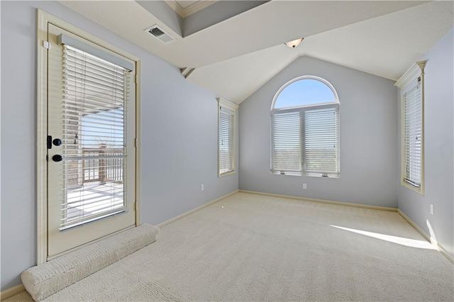 11001 W 163rd Court, Overland Park, KS 66221