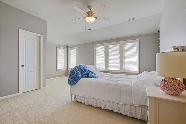 11001 W 163rd Court, Overland Park, KS 66221