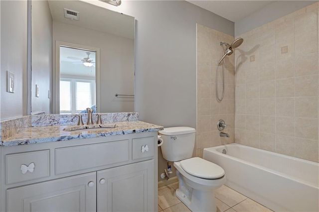 11001 W 163rd Court, Overland Park, KS 66221