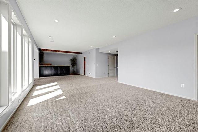 11001 W 163rd Court, Overland Park, KS 66221