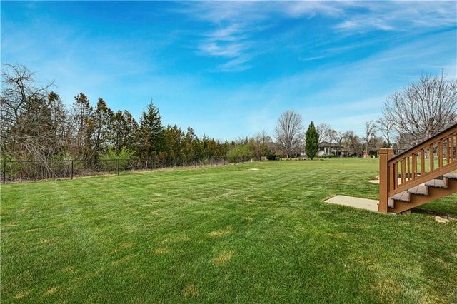 11001 W 163rd Court, Overland Park, KS 66221