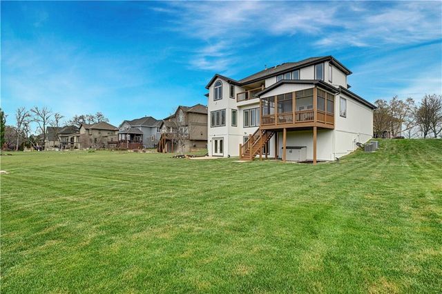 11001 W 163rd Court, Overland Park, KS 66221