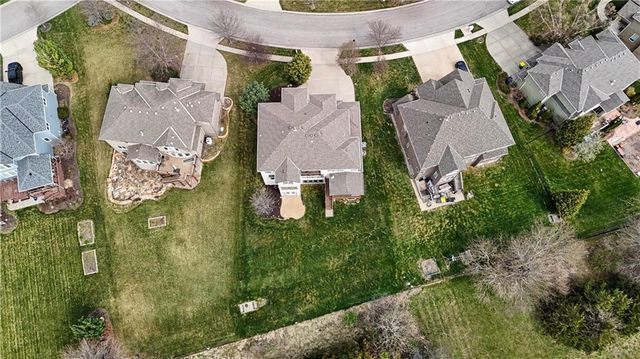 11001 W 163rd Court, Overland Park, KS 66221