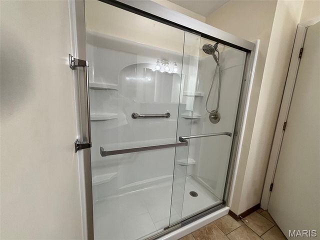 6 Parkridge, Belleville, IL 62226