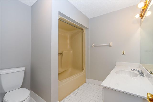 200 FLORIDA SHORES BOULEVARD, Daytona Beach, FL 32118