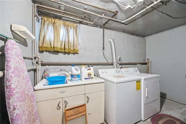 20 77th Street, New York City, NY 11209