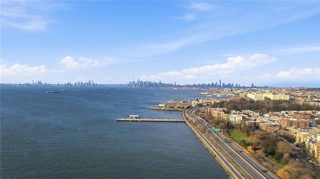 20 77th Street, New York City, NY 11209