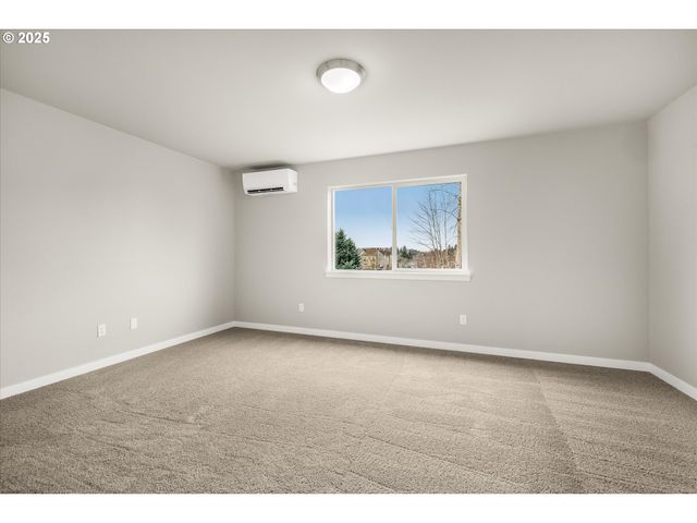 21 Nw Mawrcrest Ave, Gresham, OR 97030