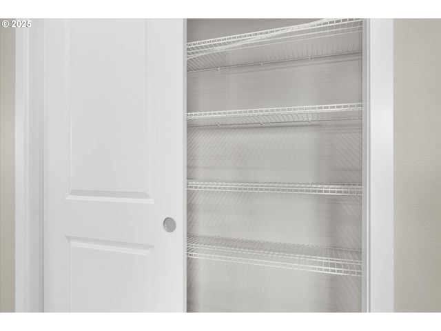 21 Nw Mawrcrest Ave, Gresham, OR 97030