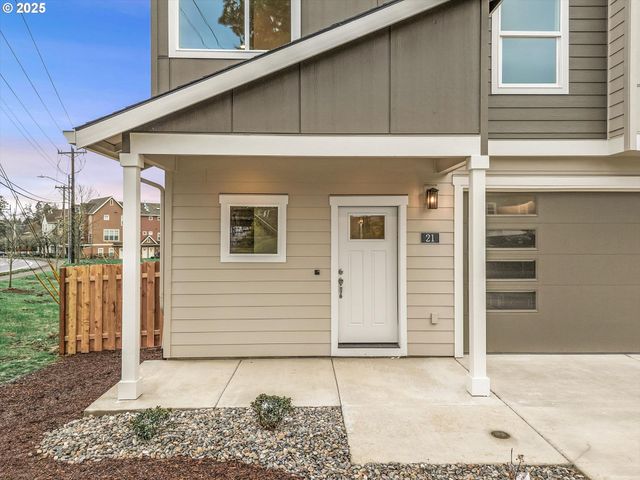 21 Nw Mawrcrest Ave, Gresham, OR 97030