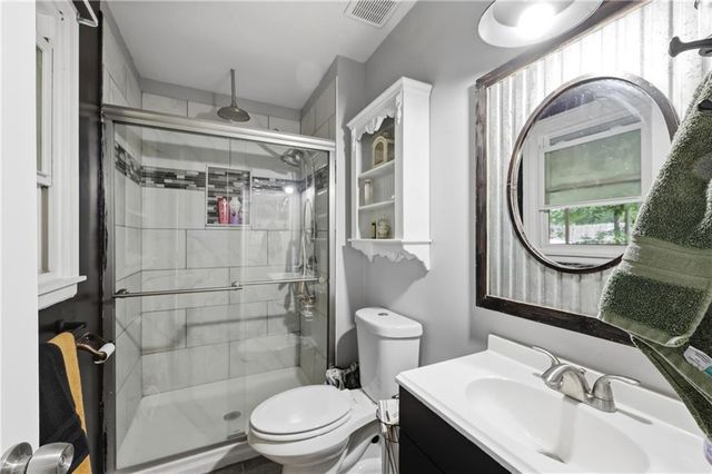 2821 TEPEE Avenue, Independence, MO 64057