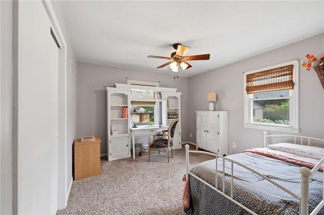 2821 TEPEE Avenue, Independence, MO 64057
