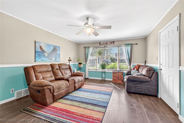 12 Mable Nell Road, Van Buren, AR 72956