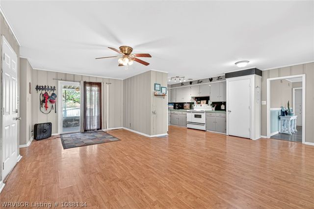 12 Mable Nell Road, Van Buren, AR 72956