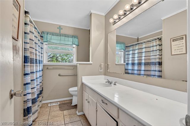 12 Mable Nell Road, Van Buren, AR 72956