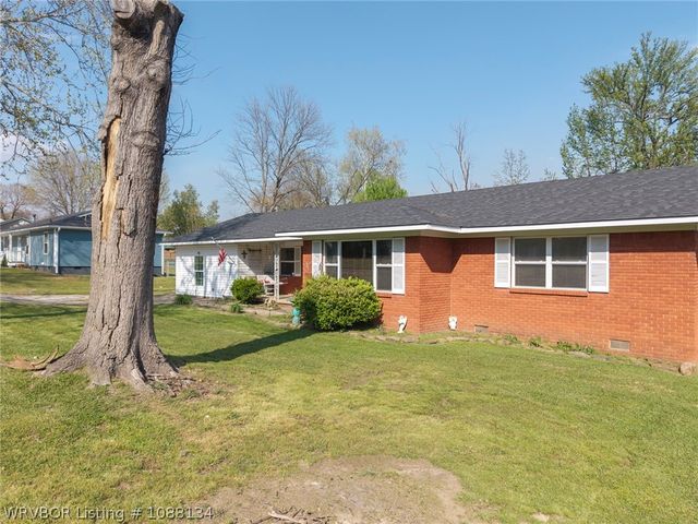 12 Mable Nell Road, Van Buren, AR 72956