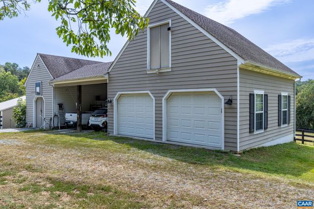 1128 BEAVERDAM RD, Keswick, VA 22947