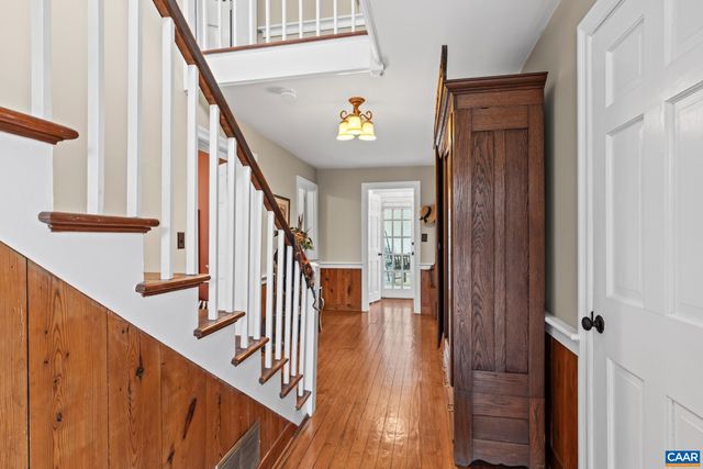 1128 BEAVERDAM RD, Keswick, VA 22947