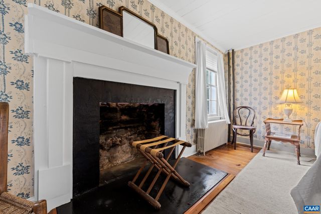 1128 BEAVERDAM RD, Keswick, VA 22947