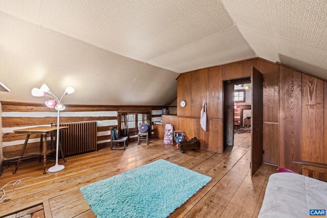 1128 BEAVERDAM RD, Keswick, VA 22947