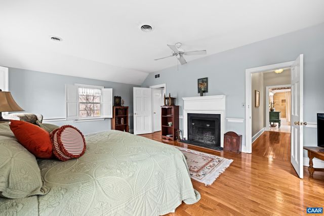 1128 BEAVERDAM RD, Keswick, VA 22947