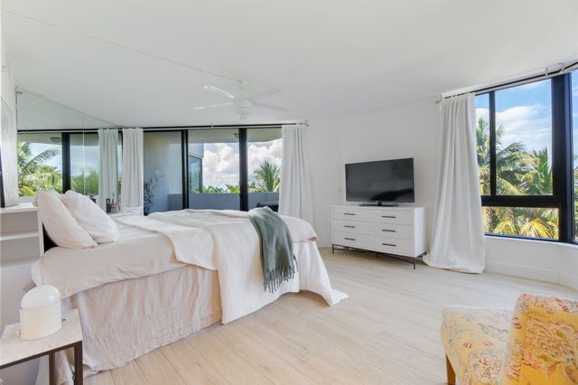 2565 S Ocean Boulevard 205-N, Highland Beach, FL 33487
