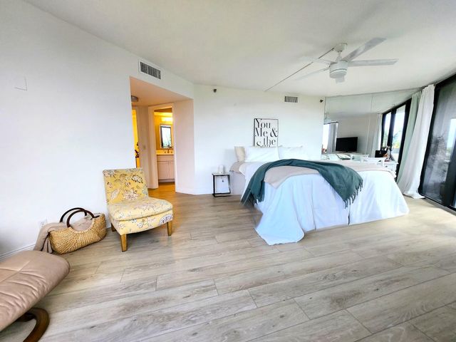 2565 S Ocean Boulevard 205-N, Highland Beach, FL 33487