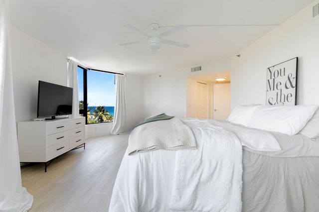 2565 S Ocean Boulevard 205-N, Highland Beach, FL 33487