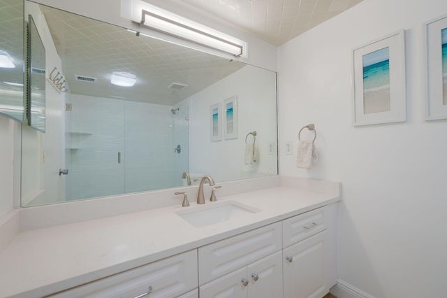 2565 S Ocean Boulevard 205-N, Highland Beach, FL 33487
