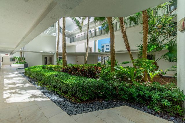 2565 S Ocean Boulevard 205-N, Highland Beach, FL 33487