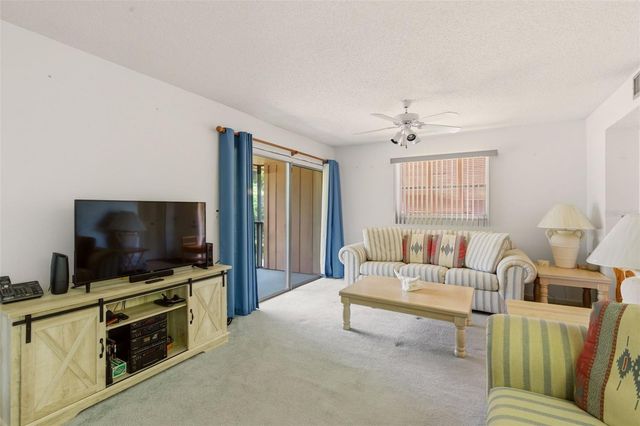 180 MAGNOLIA WOODS COURT 15B, Deltona, FL 32725