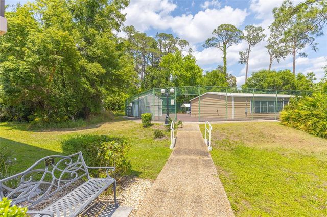 180 MAGNOLIA WOODS COURT 15B, Deltona, FL 32725