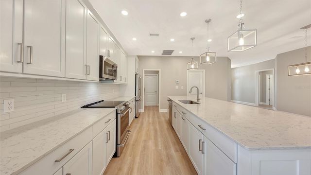 6716 SPRING MOSS PLACE, Lakewood Ranch, FL 34202