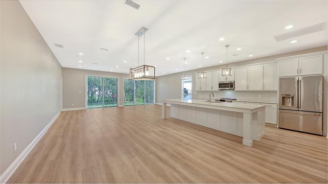 6716 SPRING MOSS PLACE, Lakewood Ranch, FL 34202