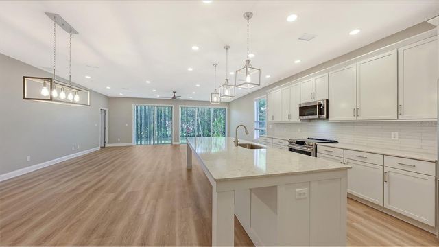 6716 SPRING MOSS PLACE, Lakewood Ranch, FL 34202