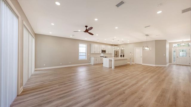 6716 SPRING MOSS PLACE, Lakewood Ranch, FL 34202