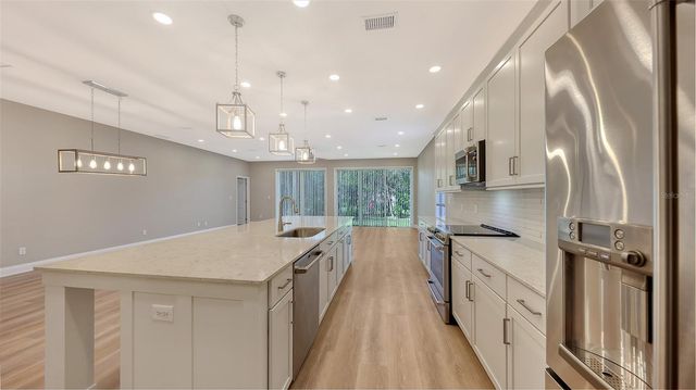 6716 SPRING MOSS PLACE, Lakewood Ranch, FL 34202