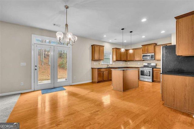 5401 Stone Cove Drive SW, Atlanta, GA 30331