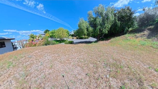 24901 Bella Vista, Newhall, CA 91321