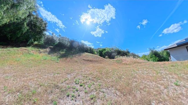 24901 Bella Vista, Newhall, CA 91321