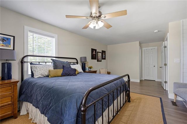 1 Colonial Club Drive SE, Acworth, GA 30102