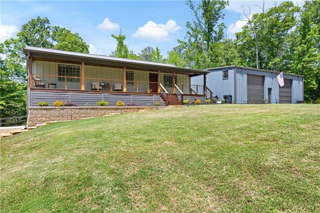 1 Colonial Club Drive SE, Acworth, GA 30102