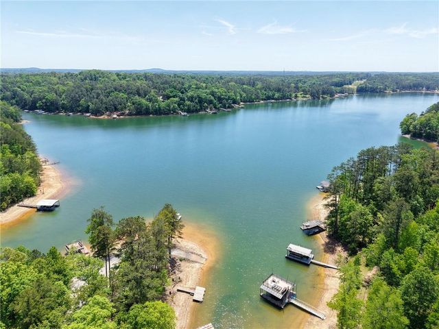 1 Colonial Club Drive SE, Acworth, GA 30102