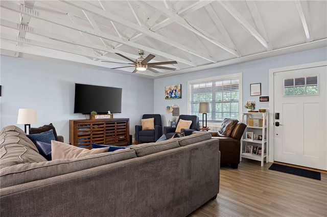 1 Colonial Club Drive SE, Acworth, GA 30102