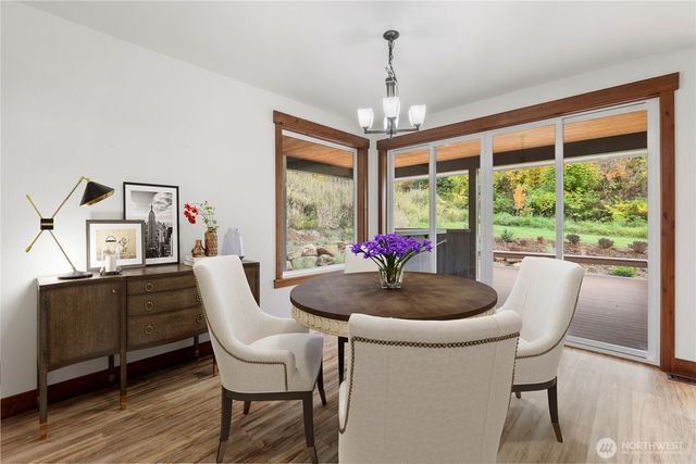 1851 Bloomhardt Road, Raymond, WA 98577