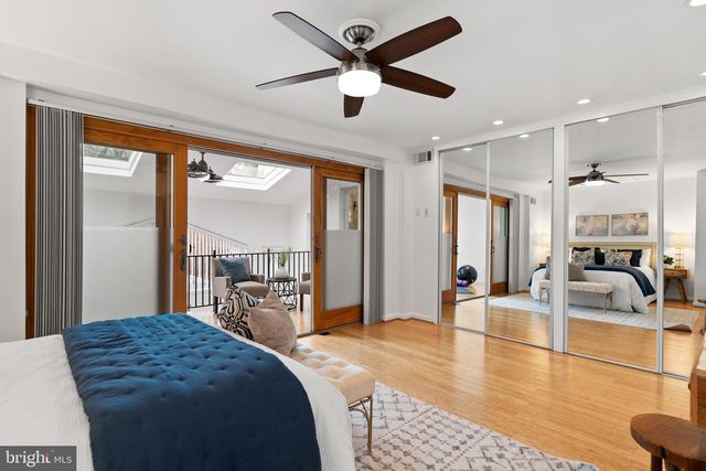 4854 RESERVOIR RD NW, Washington, DC 20007