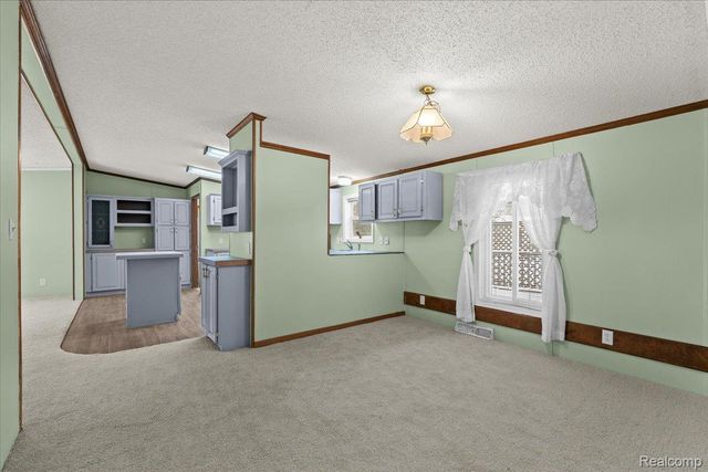 103 Chinkapin Rill, Fenton, MI 48430