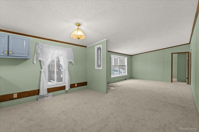 103 Chinkapin Rill, Fenton, MI 48430